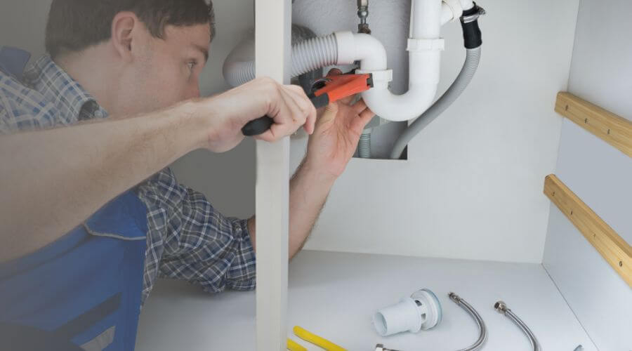 Local water heater installation in Daisetta, TX